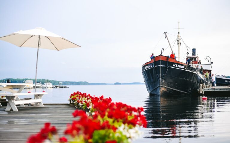 Kesä- ja veneilykauden päätösiltamat Sahanlahdessa Puumalassa 25.9.